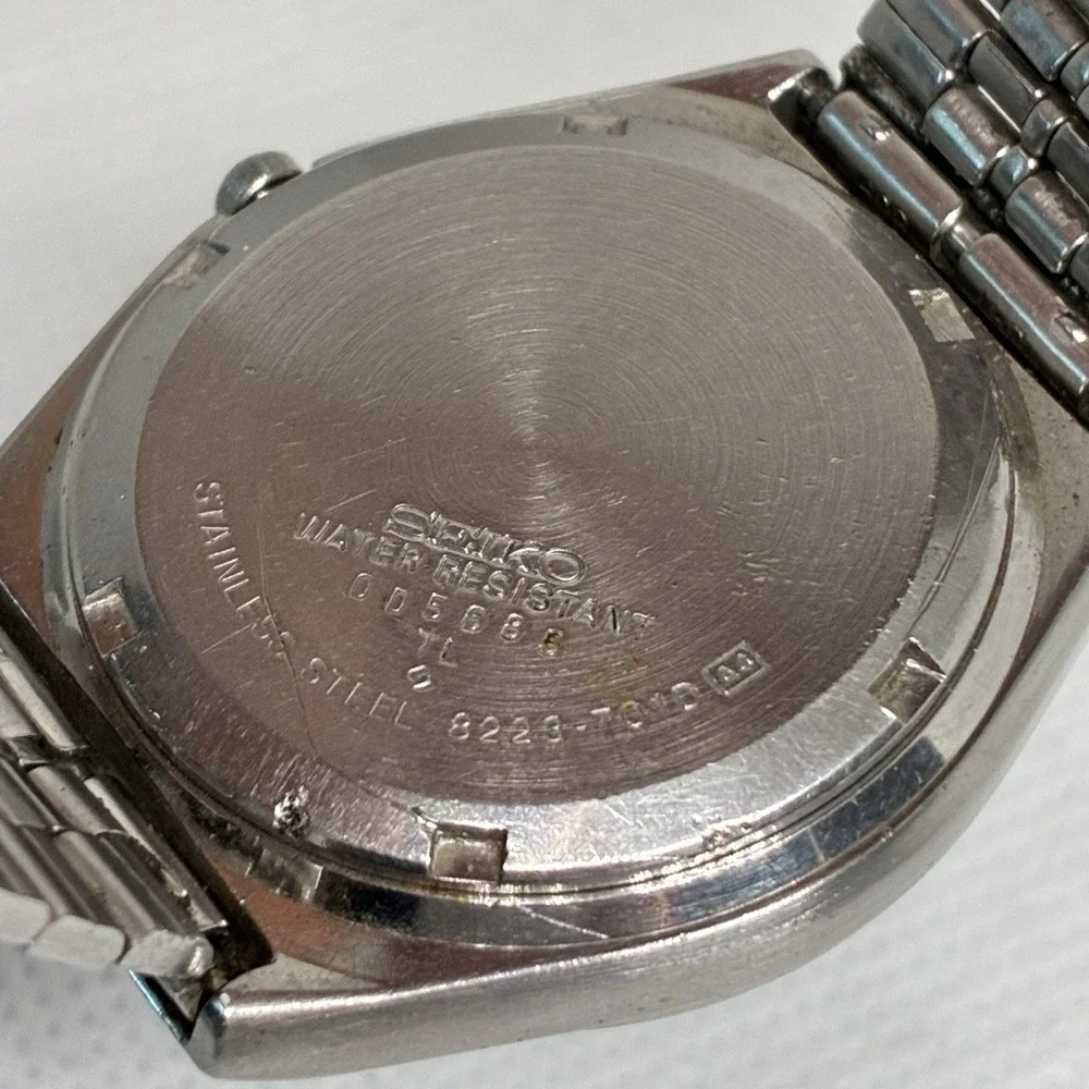 Vintage Seiko Type II 8223-701D Blue Dial Quartz Men's Watch 35mm - NEW CRYSTAL!